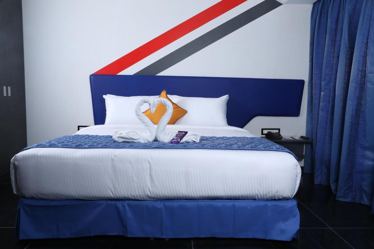 Days Inn & Suites By Wyndham Bengaluru Whitefield Экстерьер фото