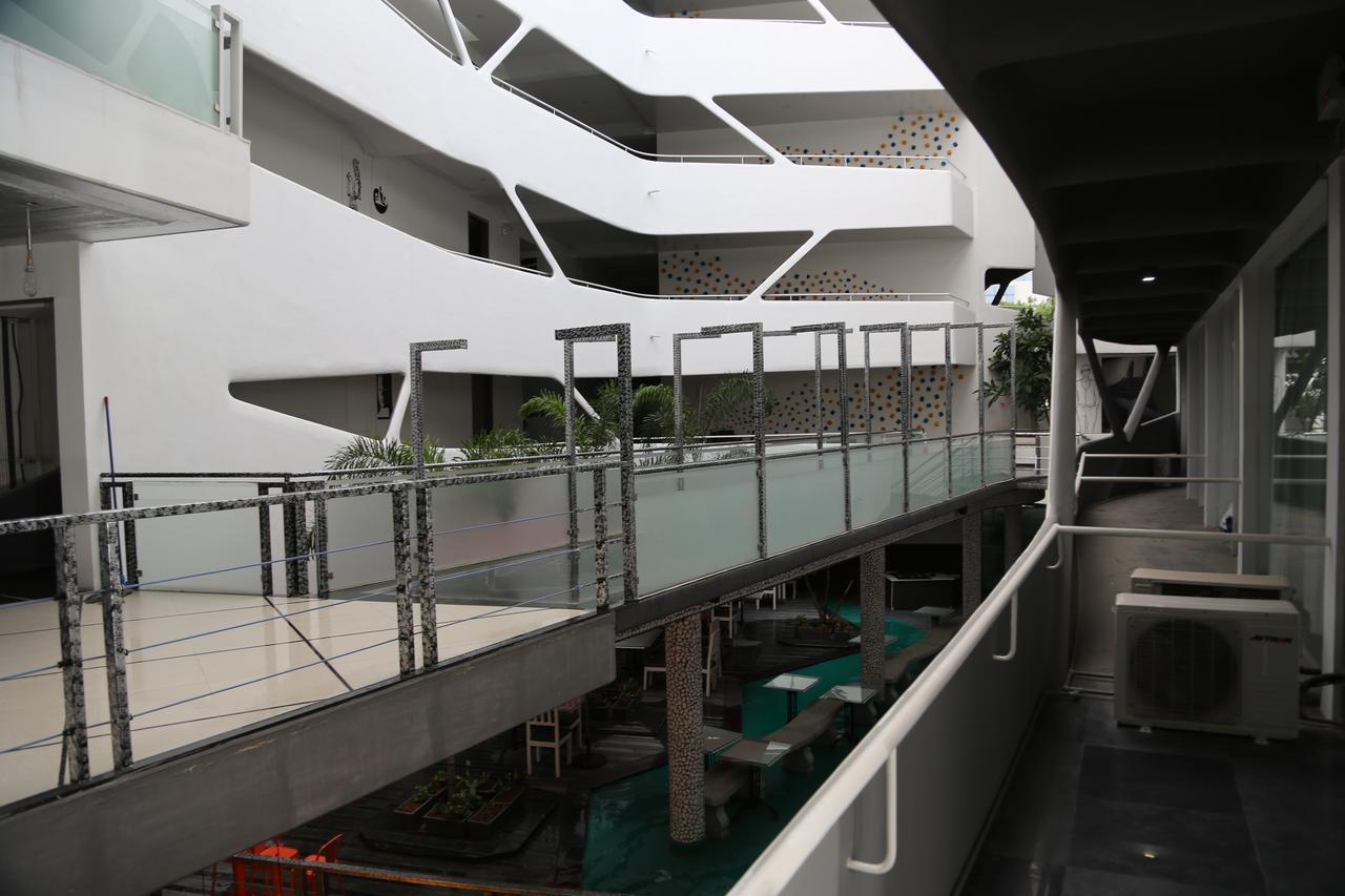 Days Inn & Suites By Wyndham Bengaluru Whitefield Экстерьер фото